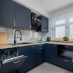Modern Space By Bookinghost Apartmán
