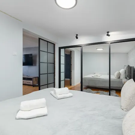 Modern Space By Bookinghost Apartmán Štetín